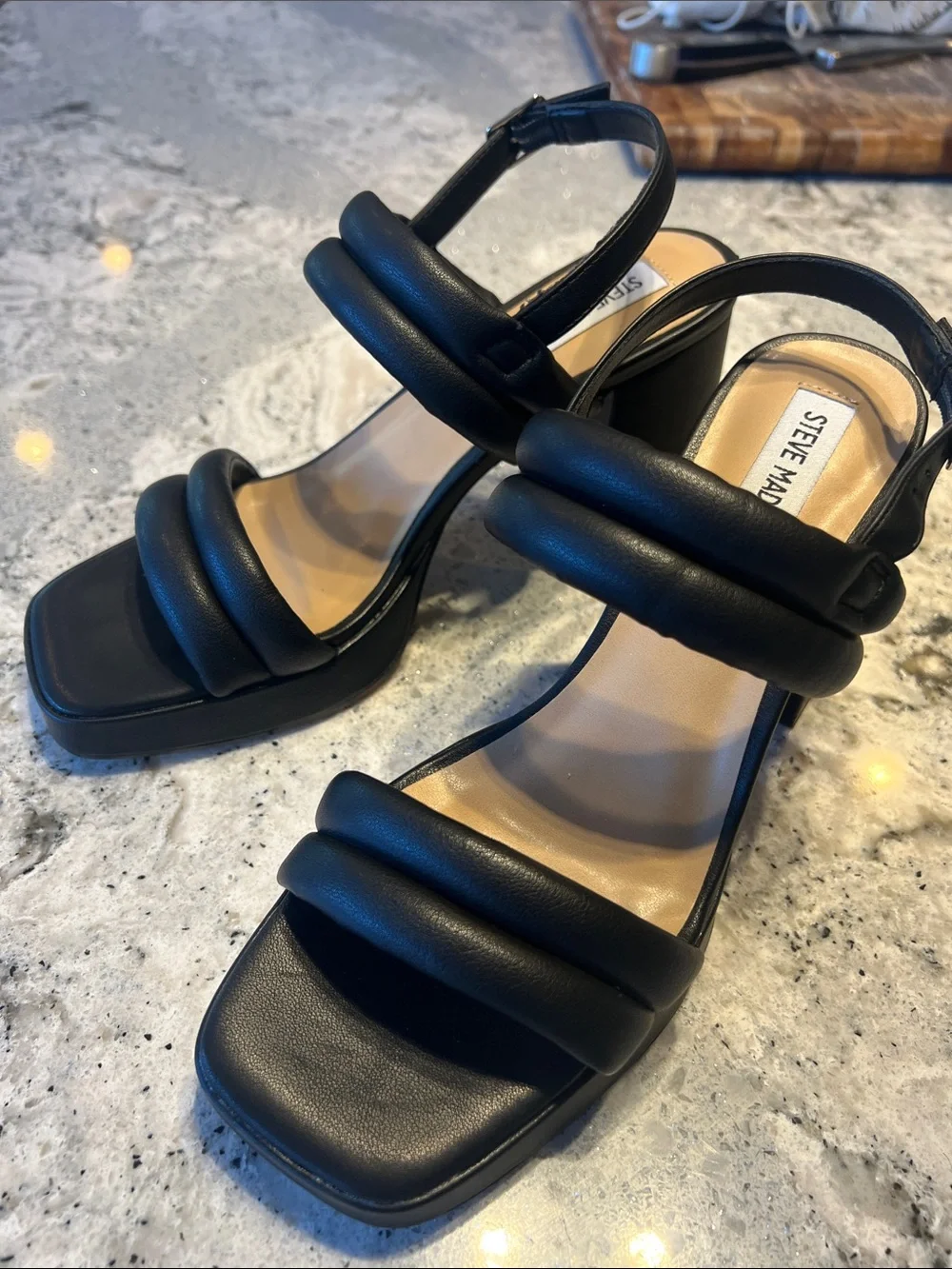 NWT Steve Madden Tahani Black Puffy Platform Sandals Block Heel Size 8 NWOB